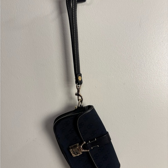 Dooney & Bourke Black Mini Wristlet - Picture 5 of 6